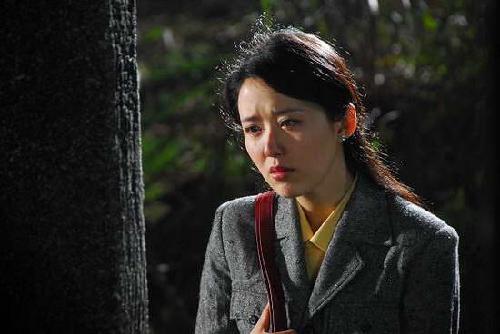 颜丹晨新戏《幽灵计划》悬疑片场受惊吓(附图