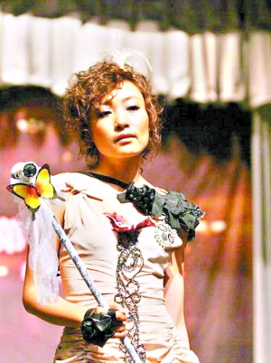 陈琳坠楼自杀:一个女歌手的非正常死亡