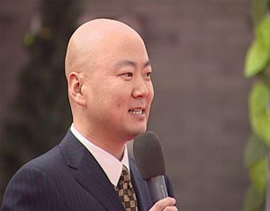 郭东临演唱《青藏高原》责编:肖阔