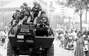 部分国民警卫队员开进灾区